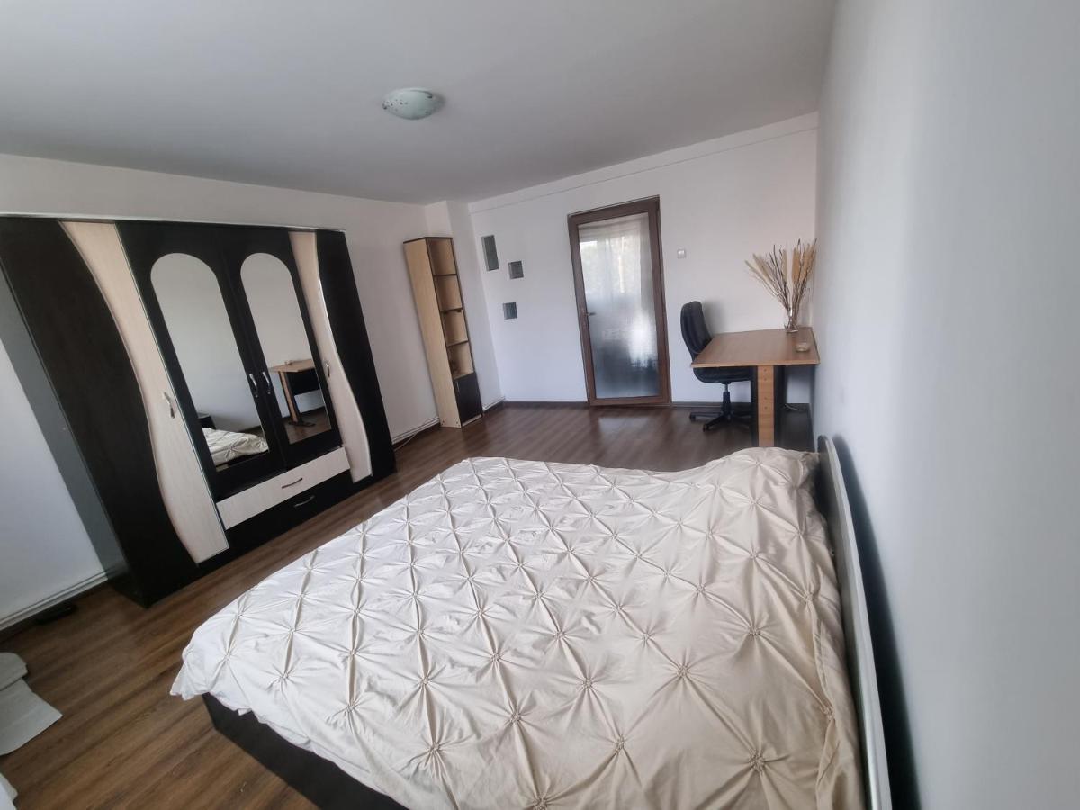 Apartament Central ปีเตช ภายนอก รูปภาพ